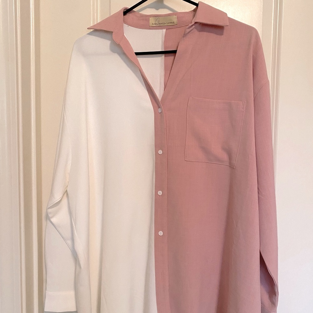 Oversized split color blouse by How Very Loved, size small NWOT